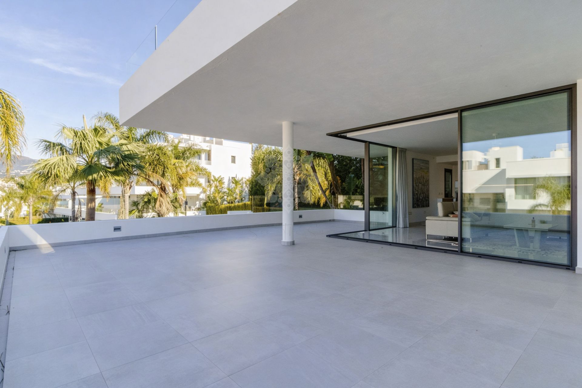 Apartment in New Golden Mile, Estepona