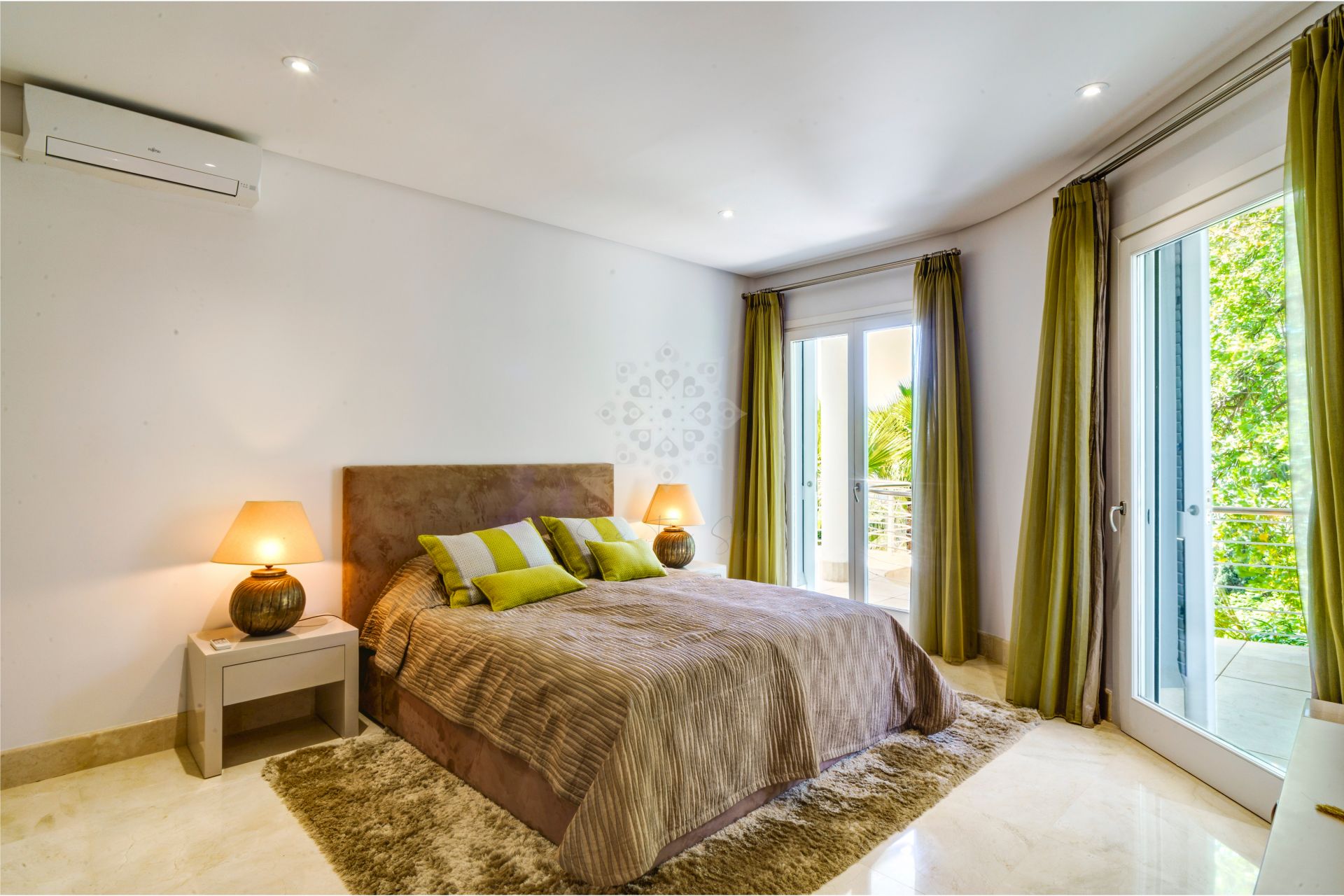 Villa in El Madroñal, Benahavis