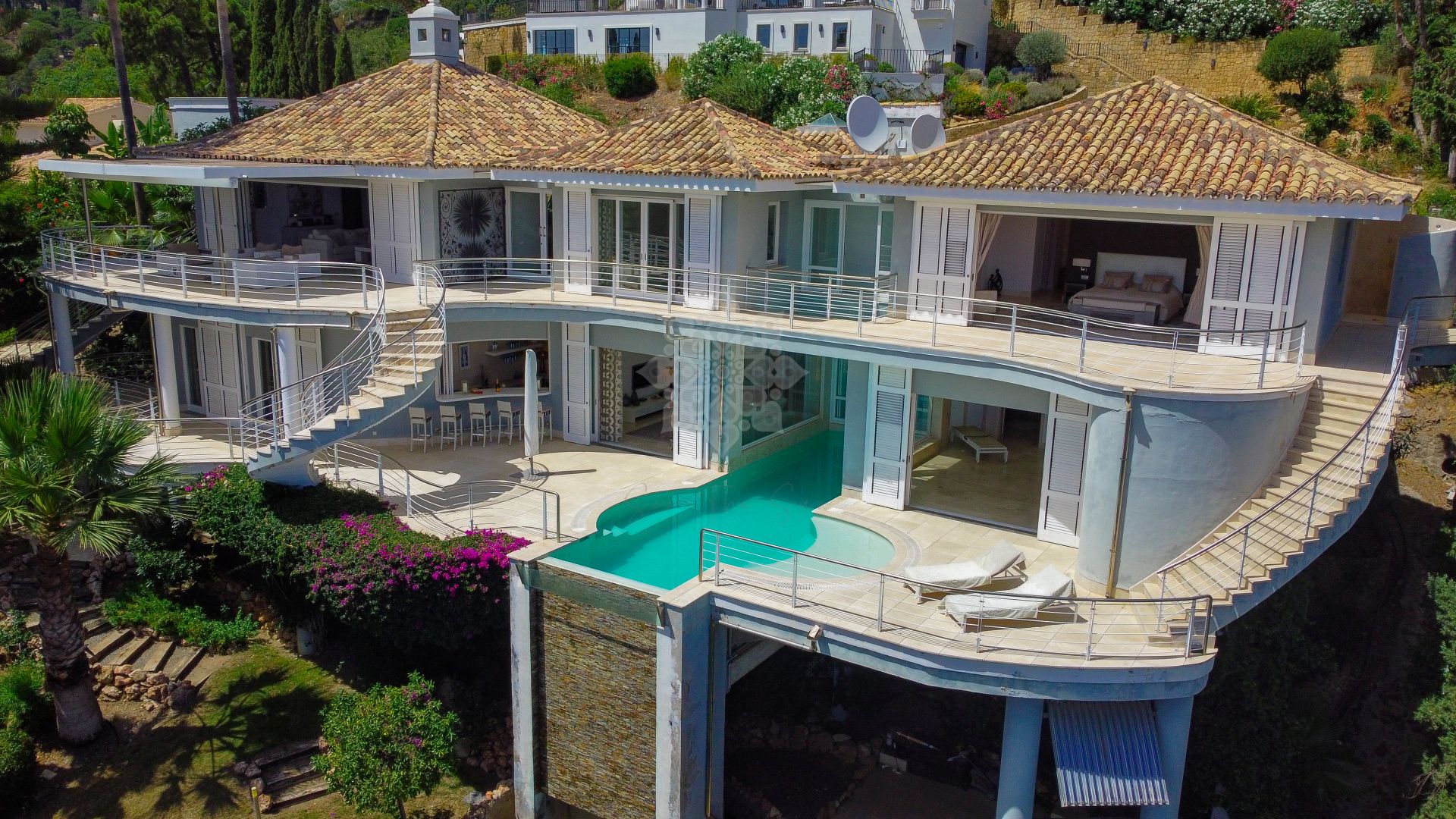 Villa in El Madroñal, Benahavis