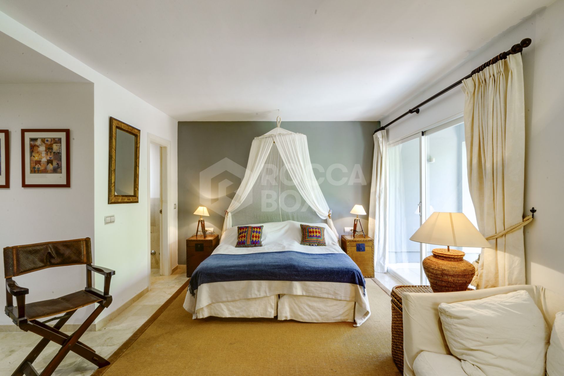 Exceptional Luxury Villa With Stunning Panoramic Views