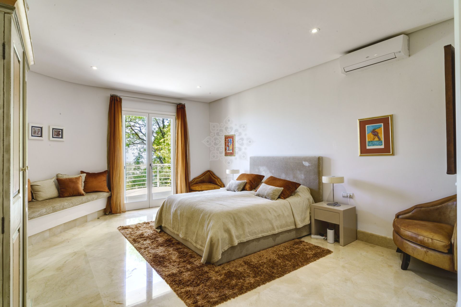 Villa in El Madroñal, Benahavis