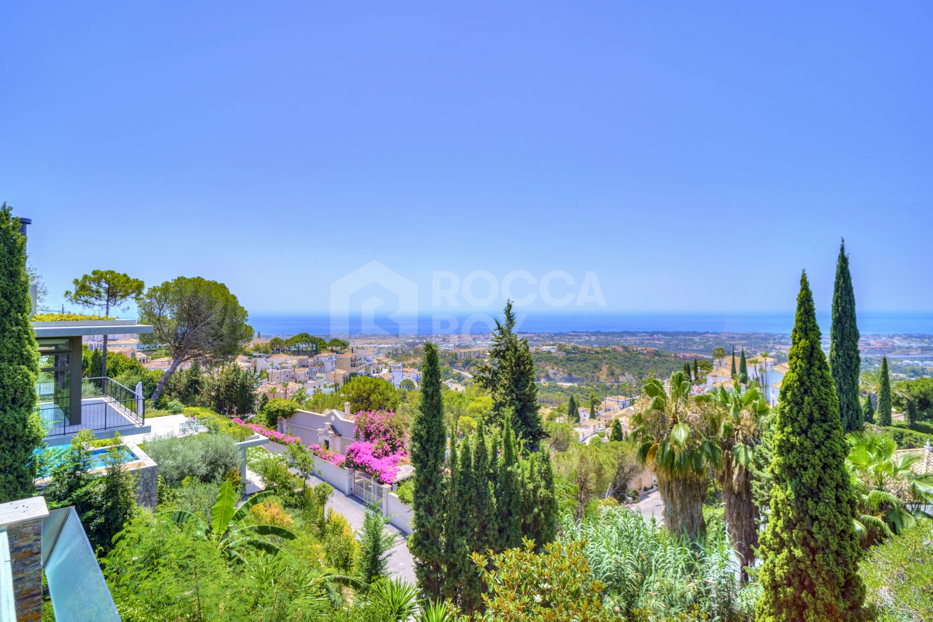 Exceptional Luxury Villa With Stunning Panoramic Views