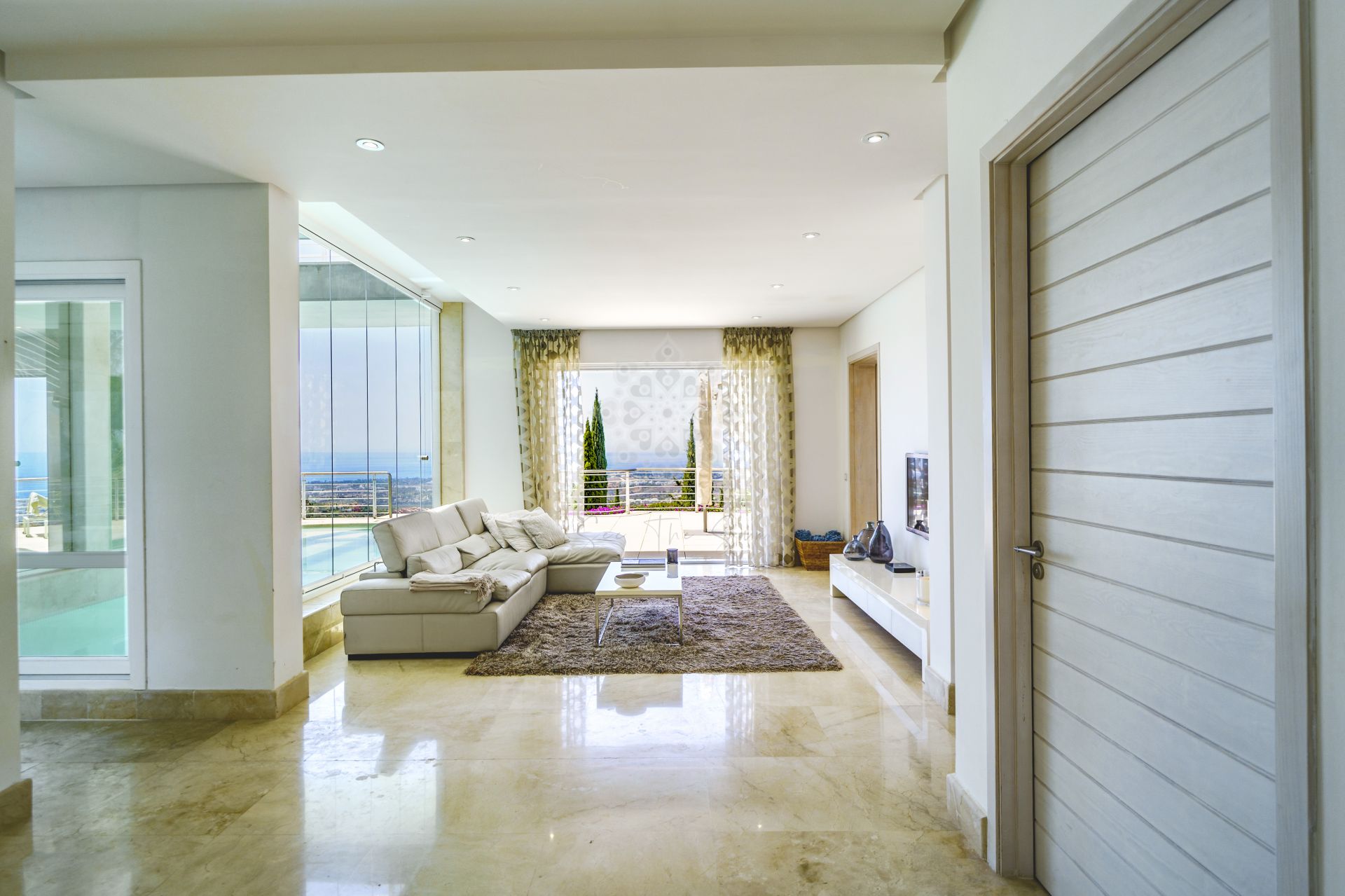 Villa in El Madroñal, Benahavis