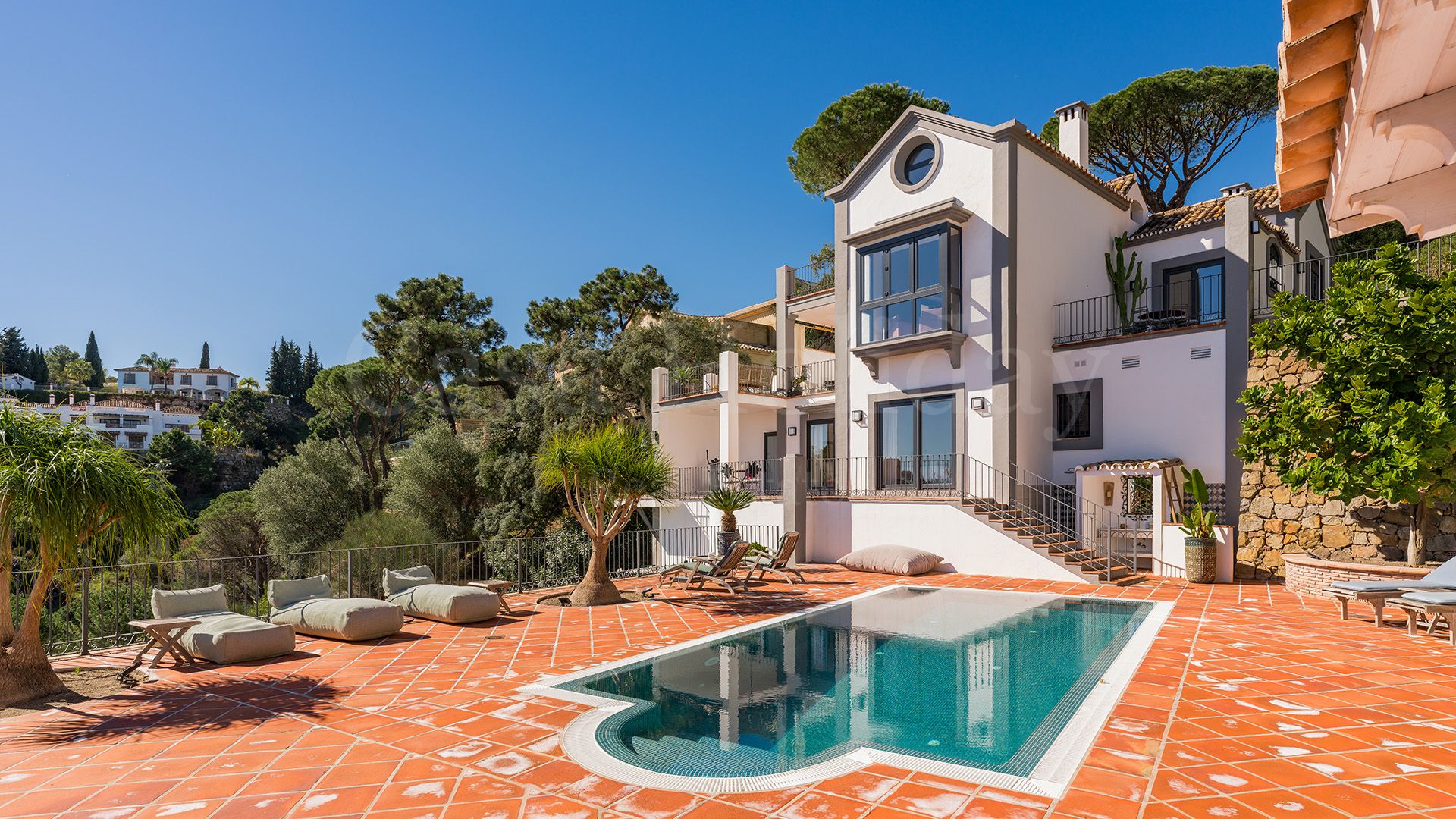 Villa in El Madroñal, Benahavis