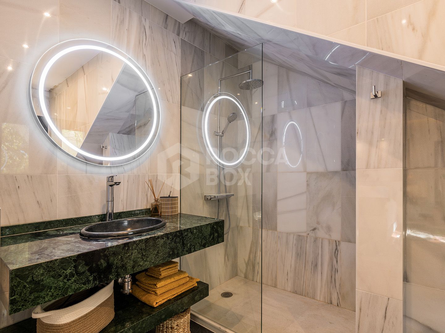 Exquisite Andalusian 4 bed luxury villa with lots of personality for sale in El Madroñal, Benahavis