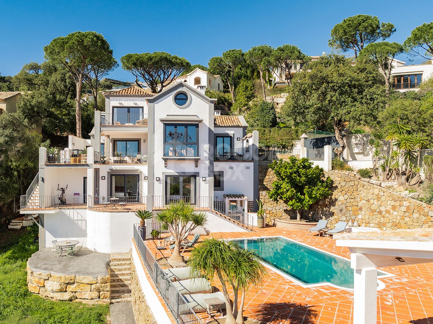 Exquisite Andalusian 4 bed luxury villa with lots of personality for sale in El Madroñal, Benahavis