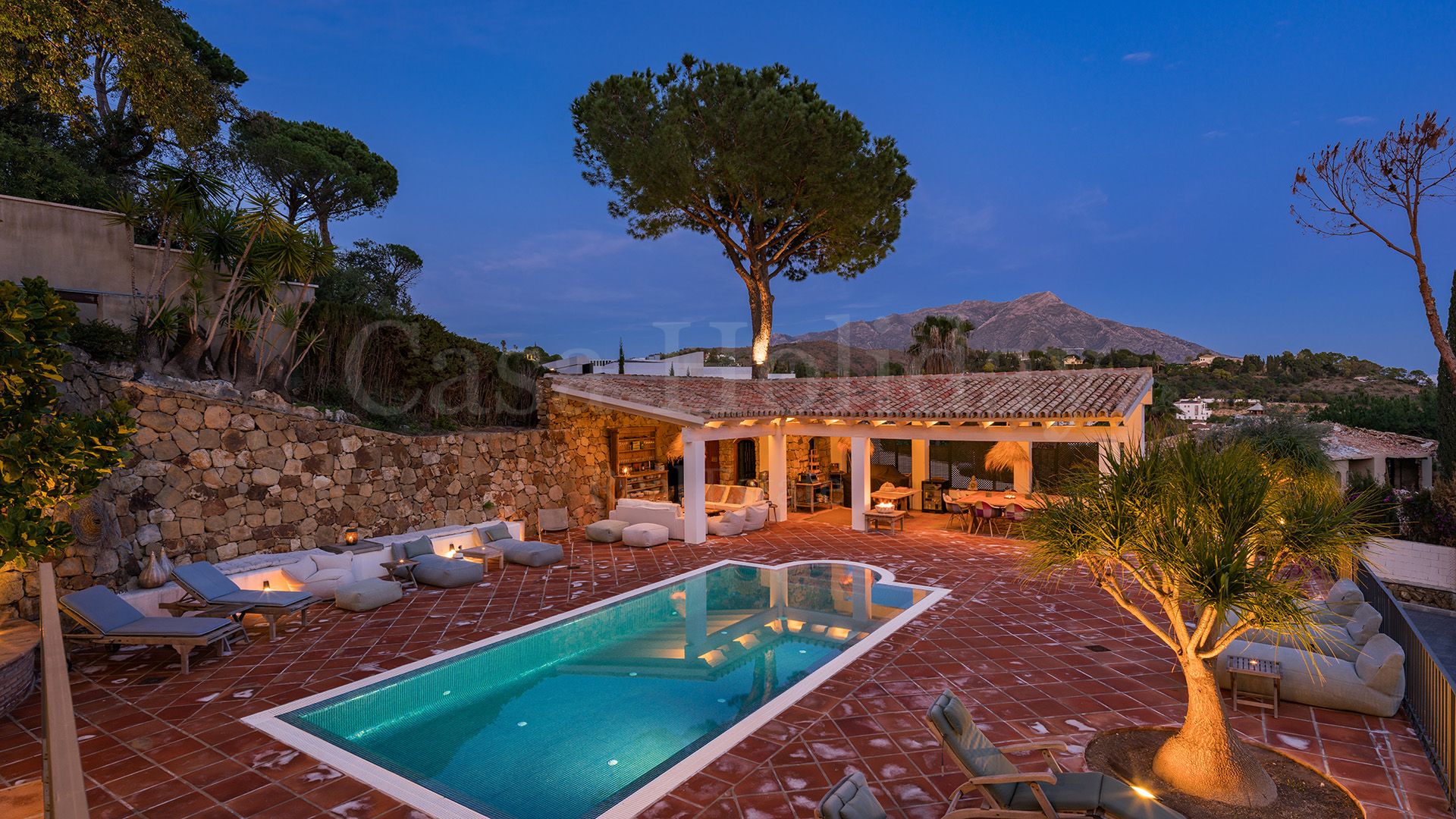 Villa in El Madroñal, Benahavis