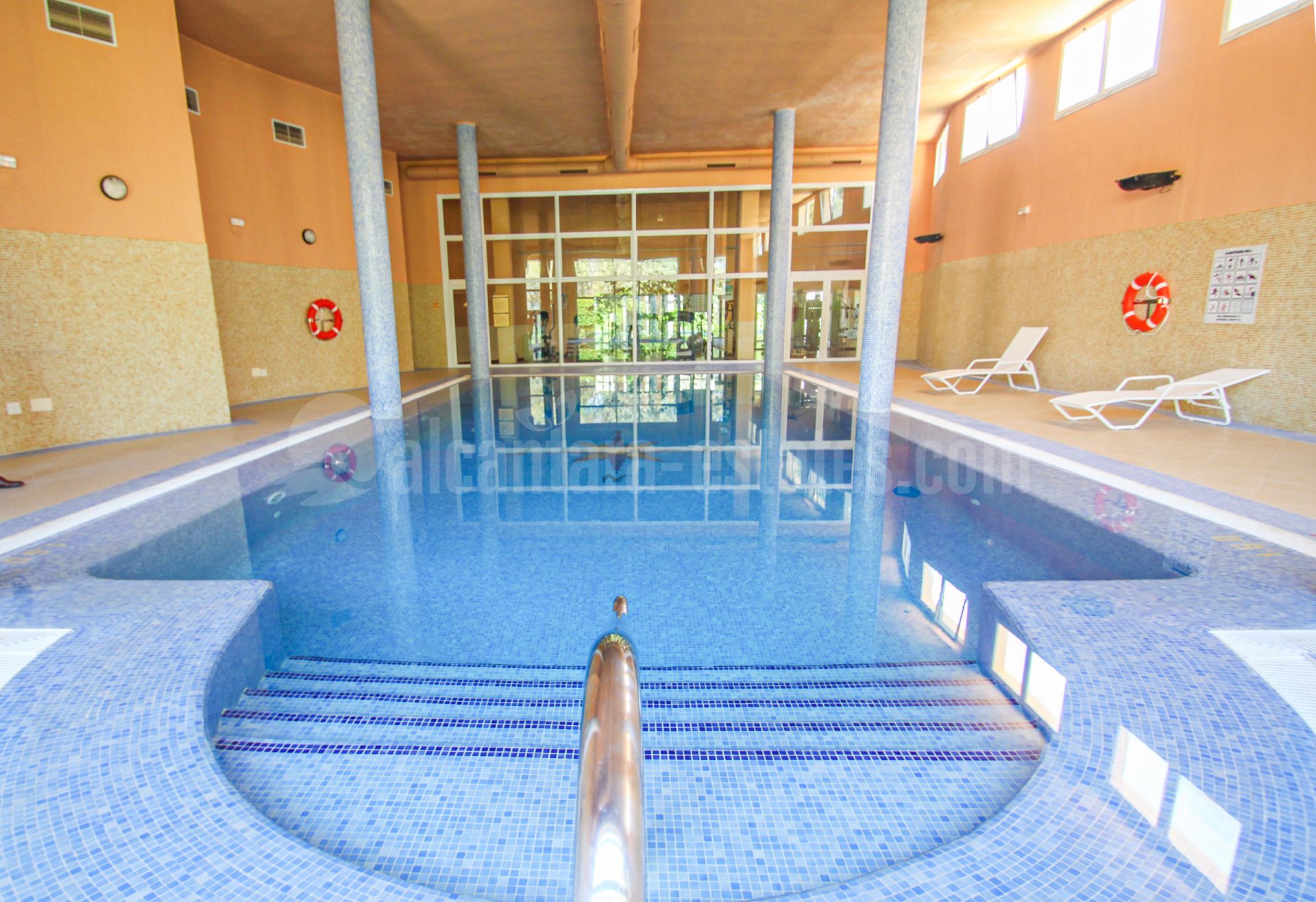 Apartamento en Nueva Andalucia, Marbella