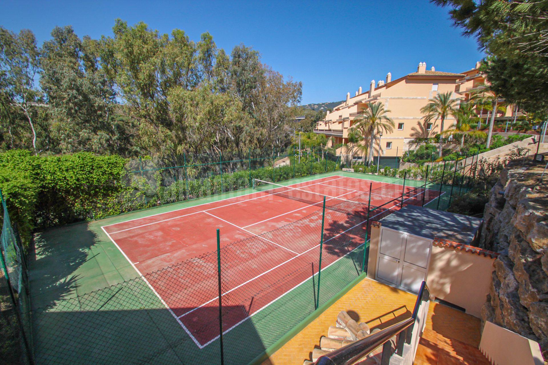 Apartamento en Nueva Andalucia, Marbella