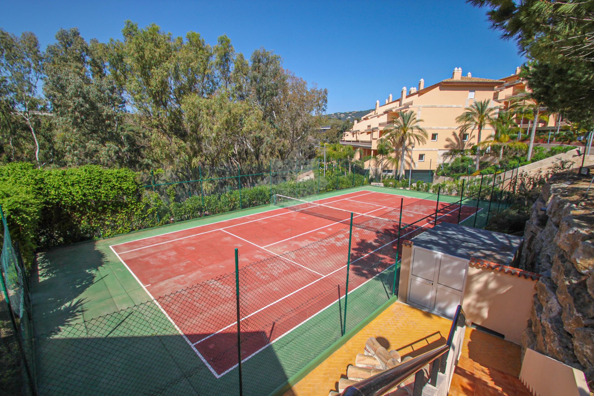 Apartment in Nueva Andalucia, Marbella