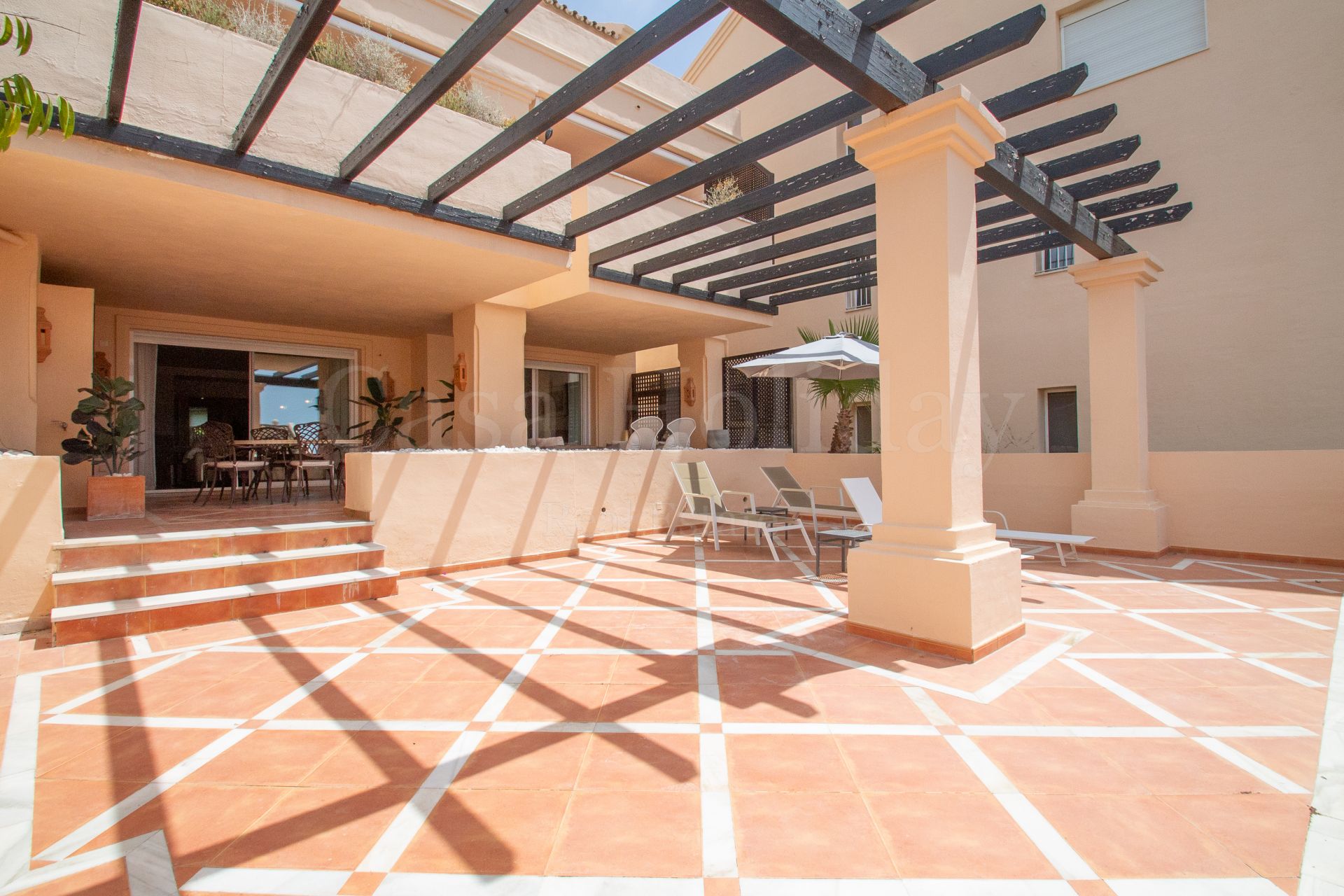 Apartment in Nueva Andalucia, Marbella