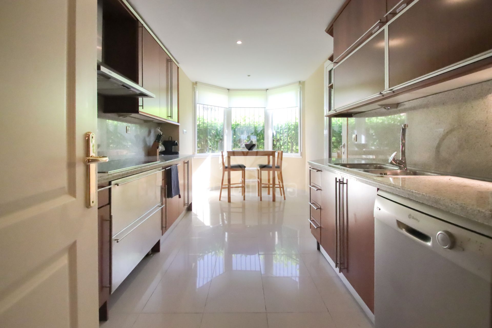 Apartamento en Nueva Andalucia, Marbella
