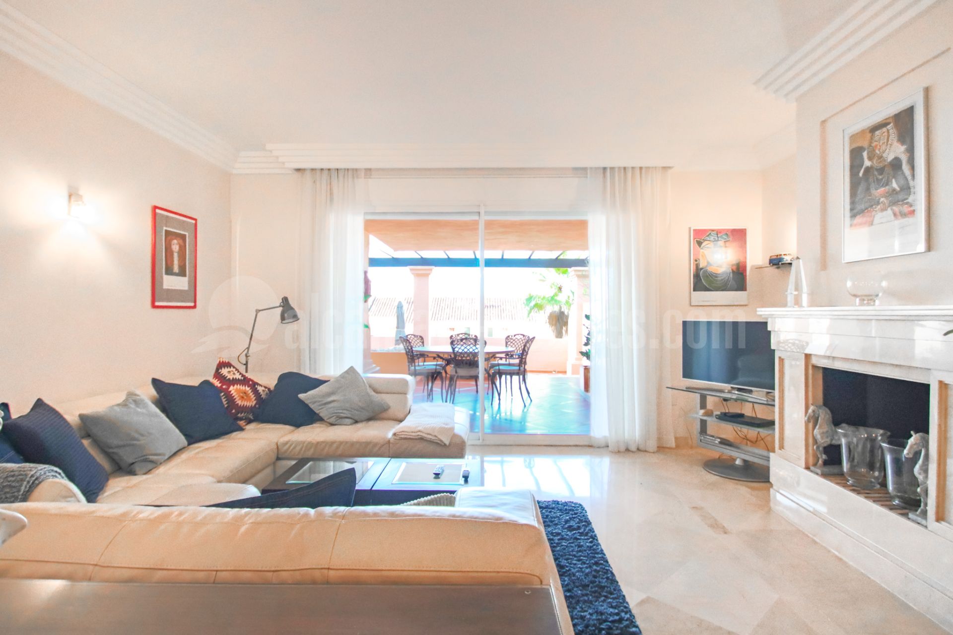 Apartment in Nueva Andalucia, Marbella