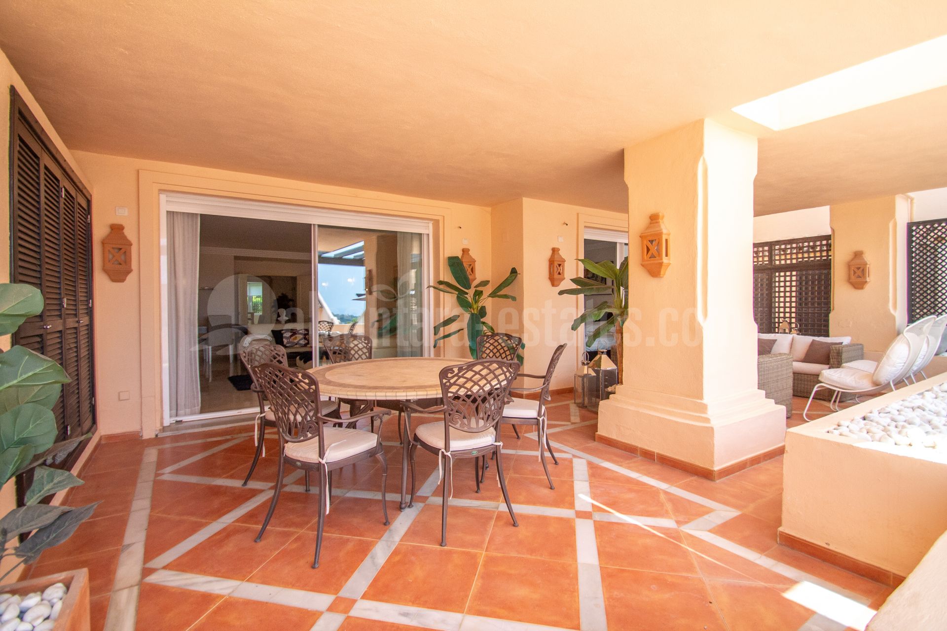 Apartamento en Nueva Andalucia, Marbella