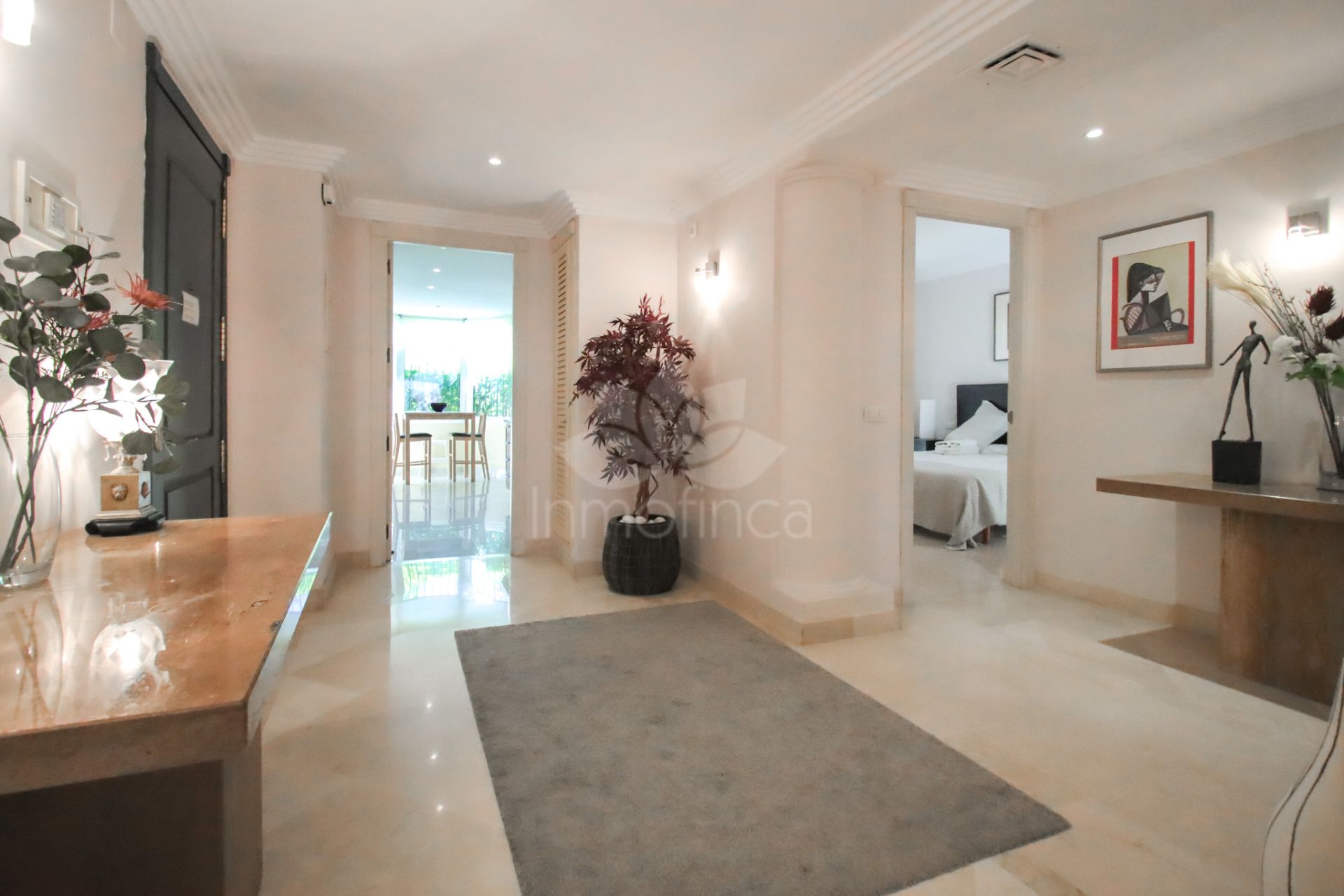 Apartamento en Nueva Andalucia, Marbella