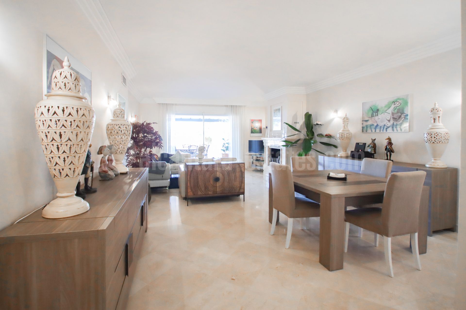 Apartment in Nueva Andalucia, Marbella