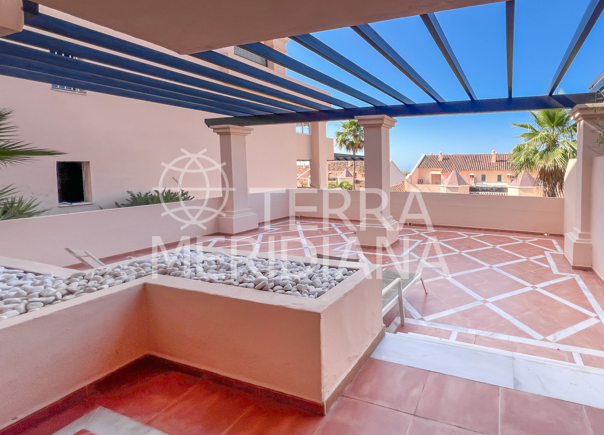 Apartment in Nueva Andalucia, Marbella