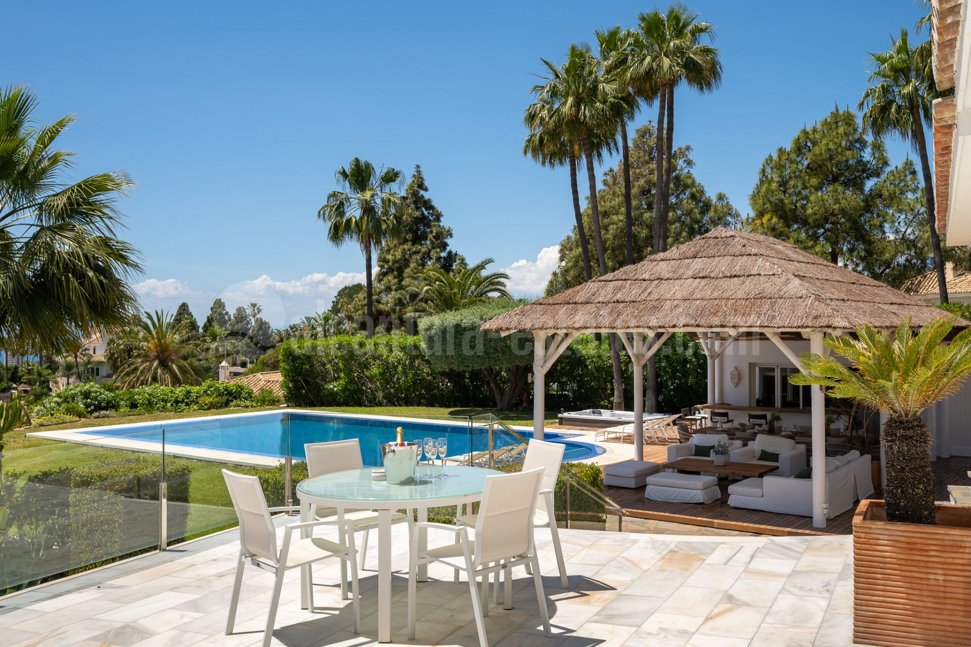 Villa in Hacienda las Chapas, Marbella