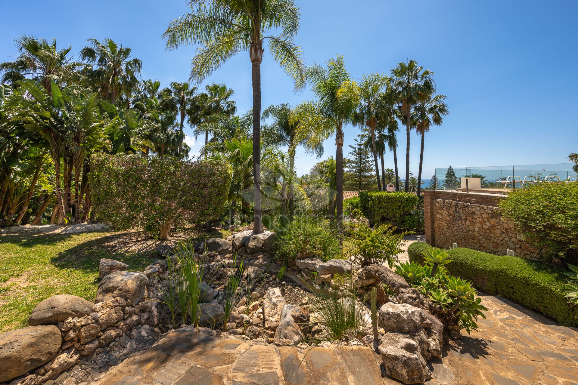 Villa en Hacienda las Chapas, Marbella