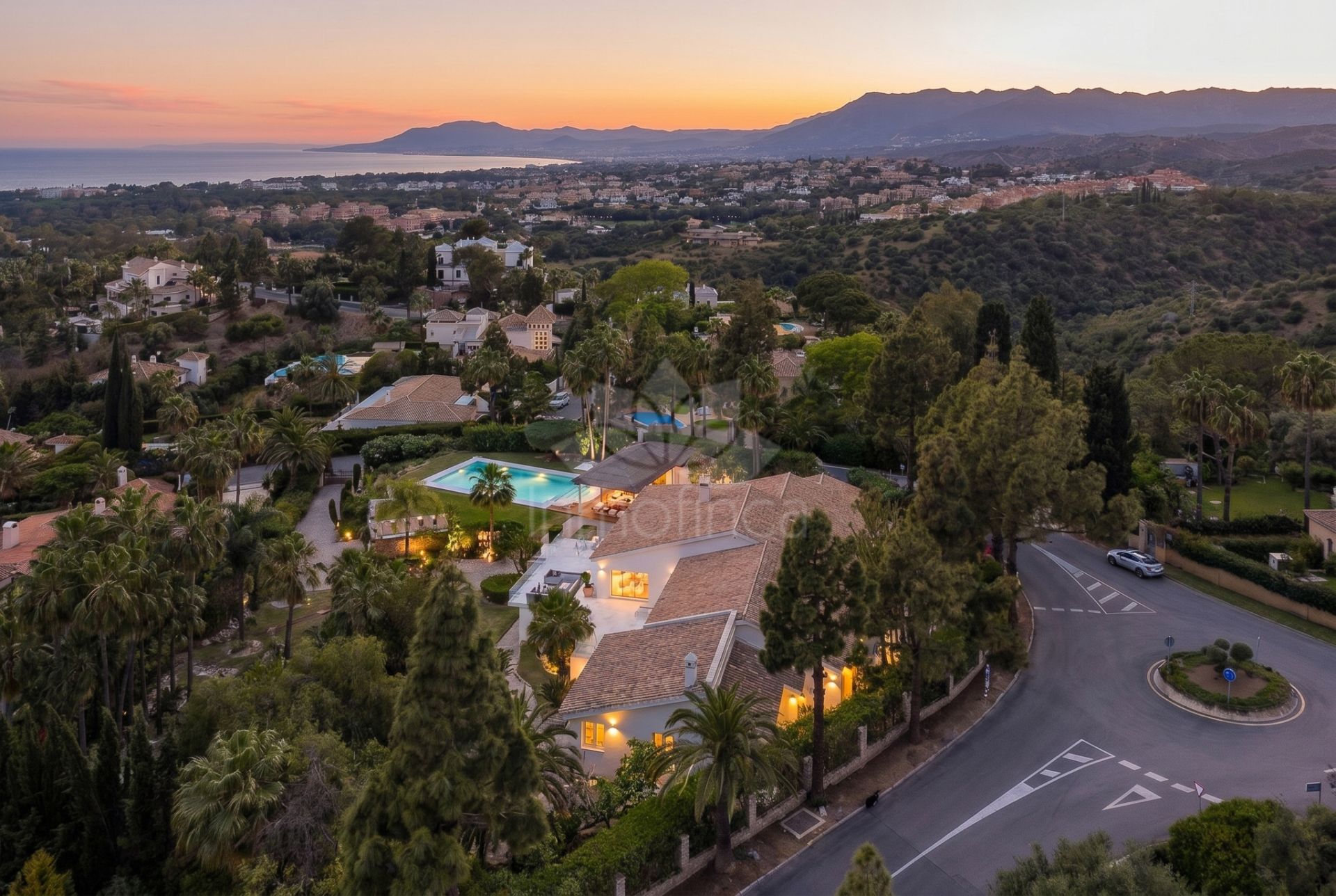 Villa en Hacienda las Chapas, Marbella