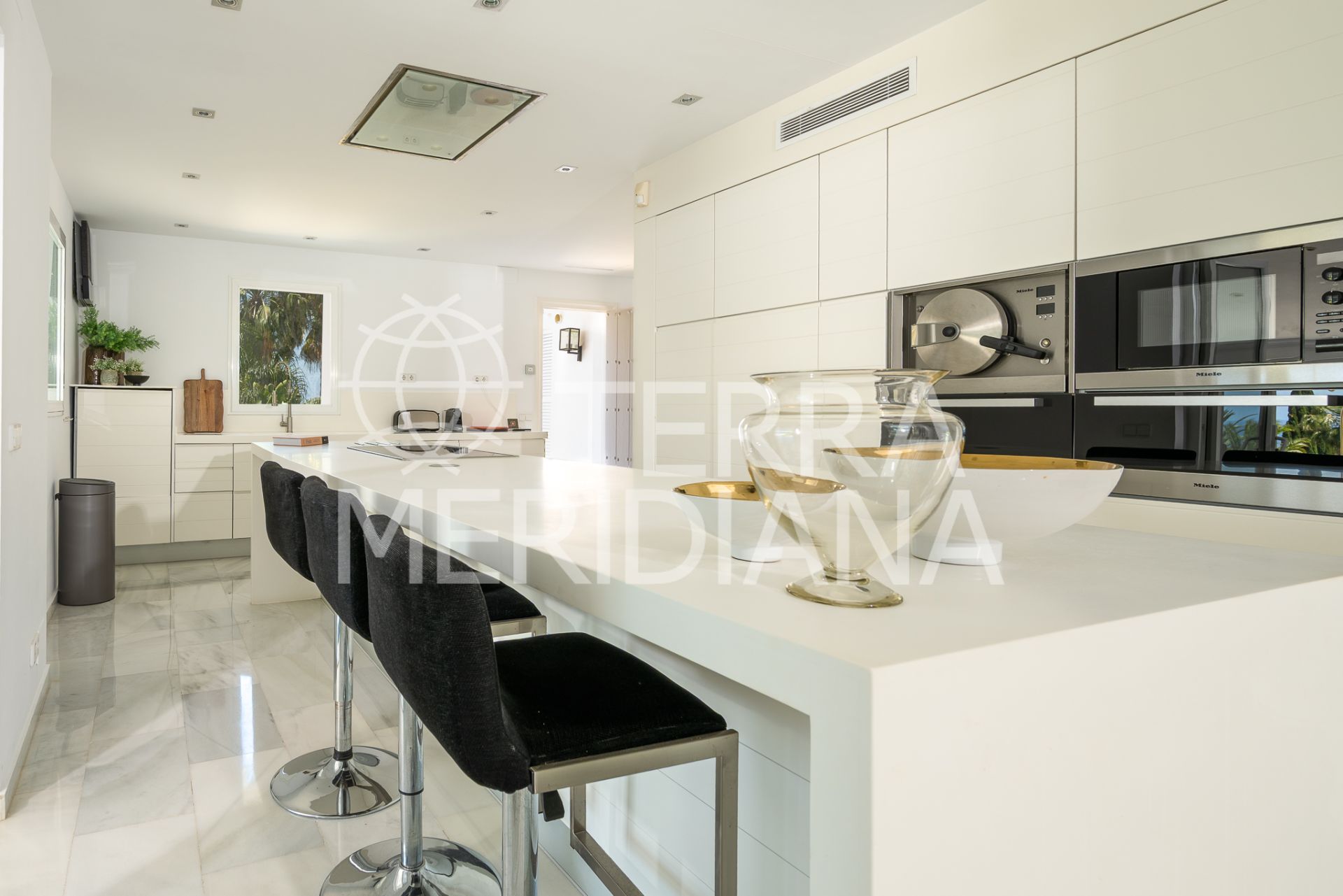 Villa in Hacienda las Chapas, Marbella