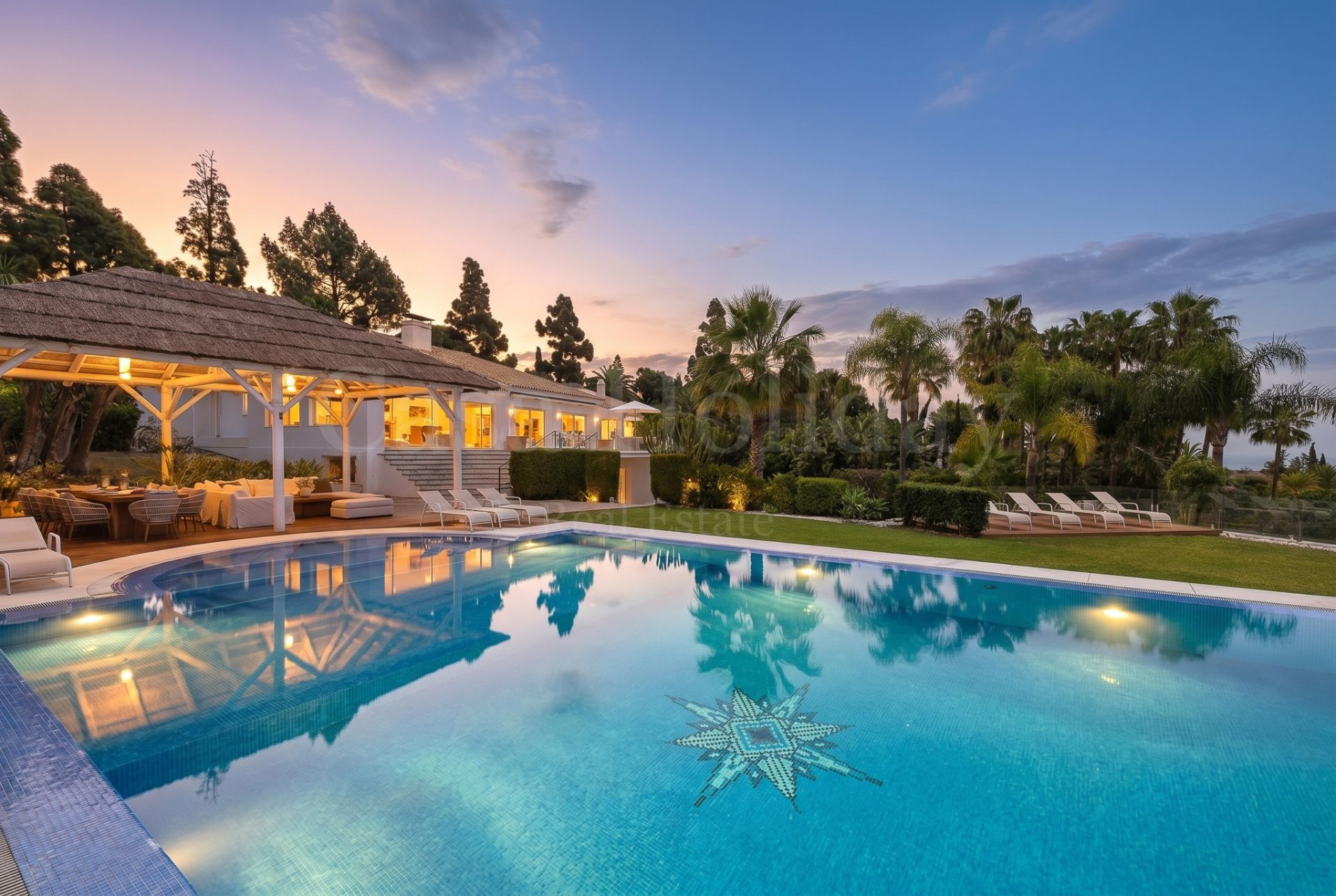 Villa in Hacienda las Chapas, Marbella