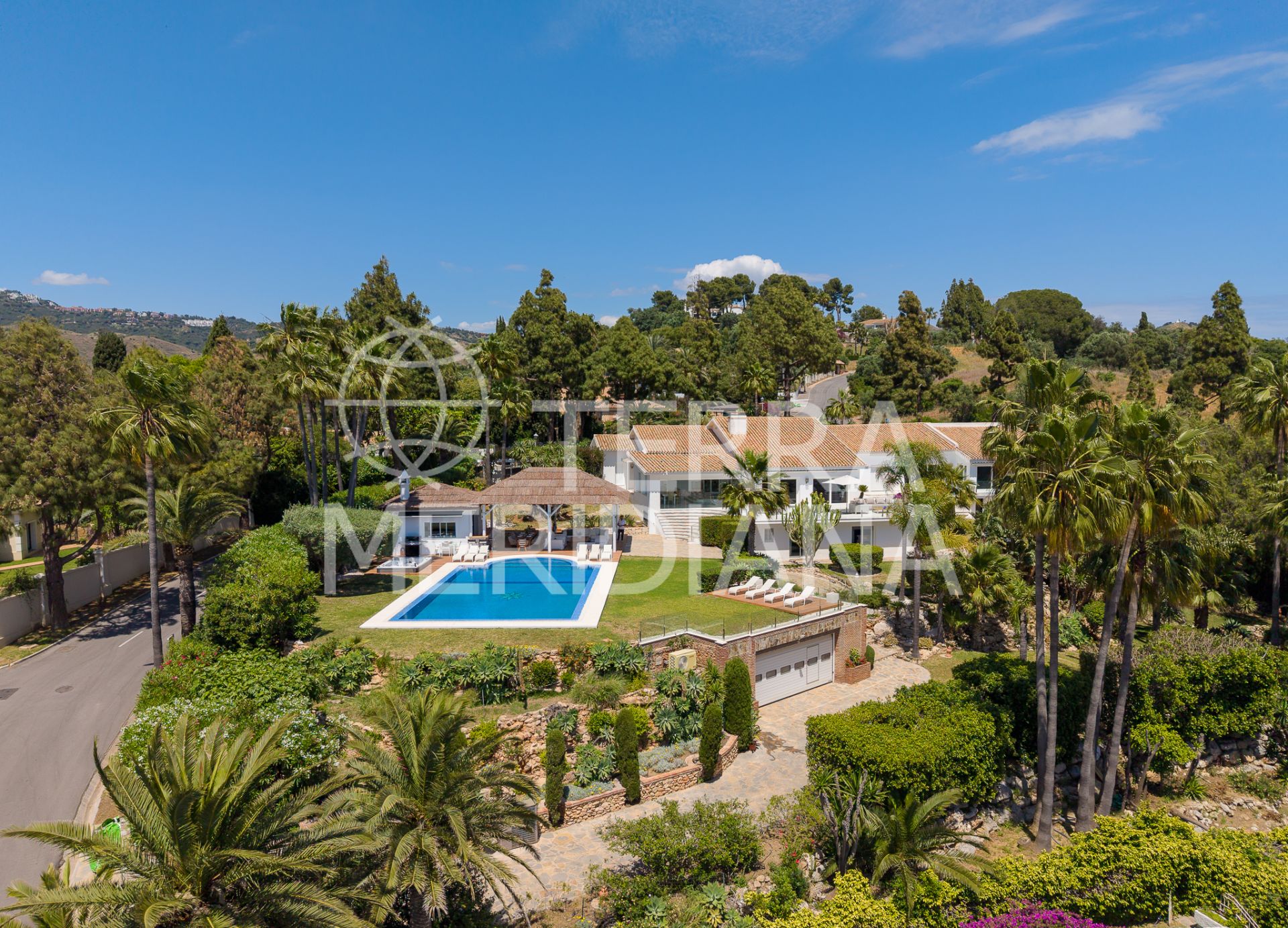 Villa in Hacienda las Chapas, Marbella