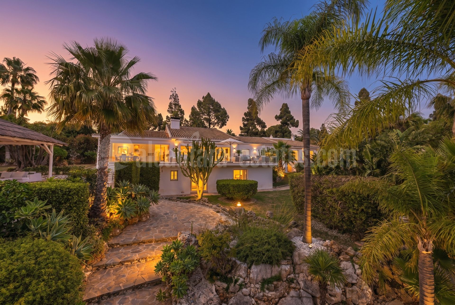 Villa in Hacienda las Chapas, Marbella