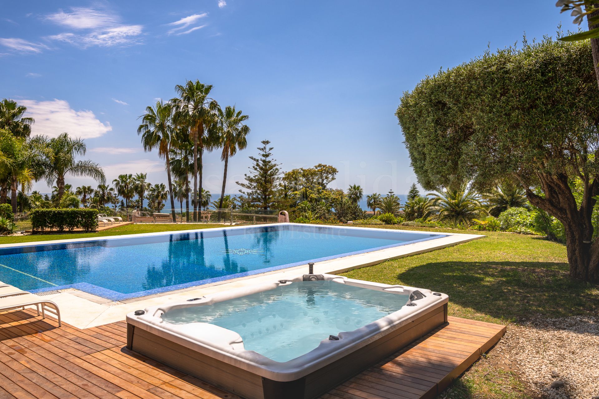 Villa in Hacienda las Chapas, Marbella