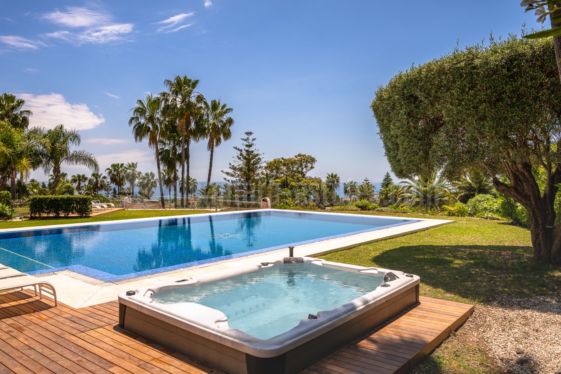 Villa in Hacienda las Chapas, Marbella