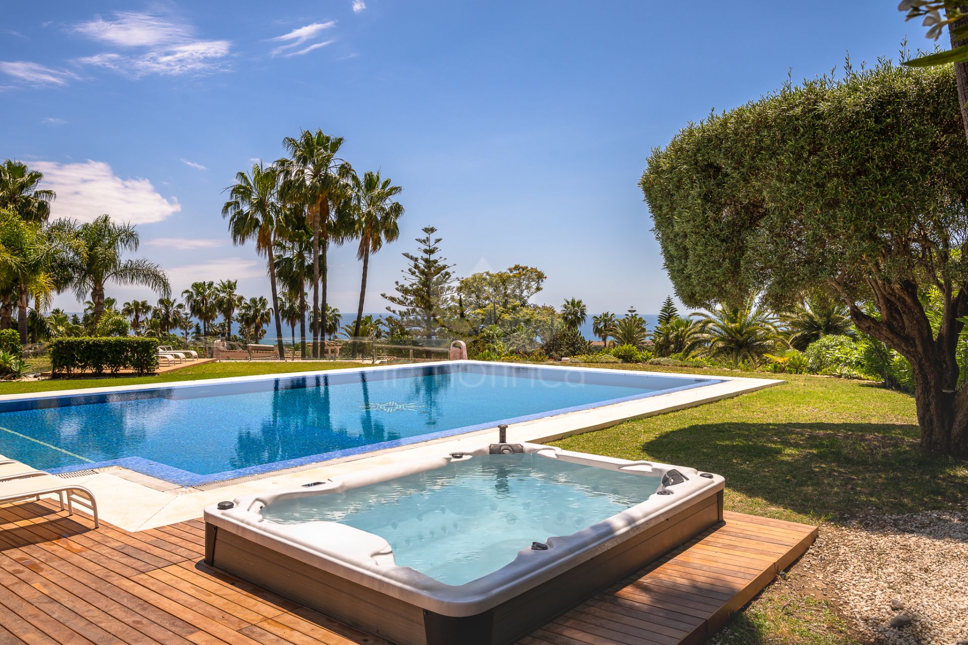 Villa en Hacienda las Chapas, Marbella