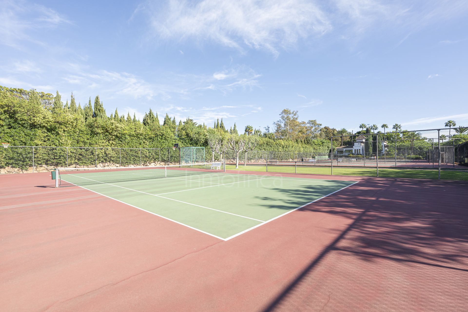 Apartamento Planta Baja en Alcazaba Beach, Estepona