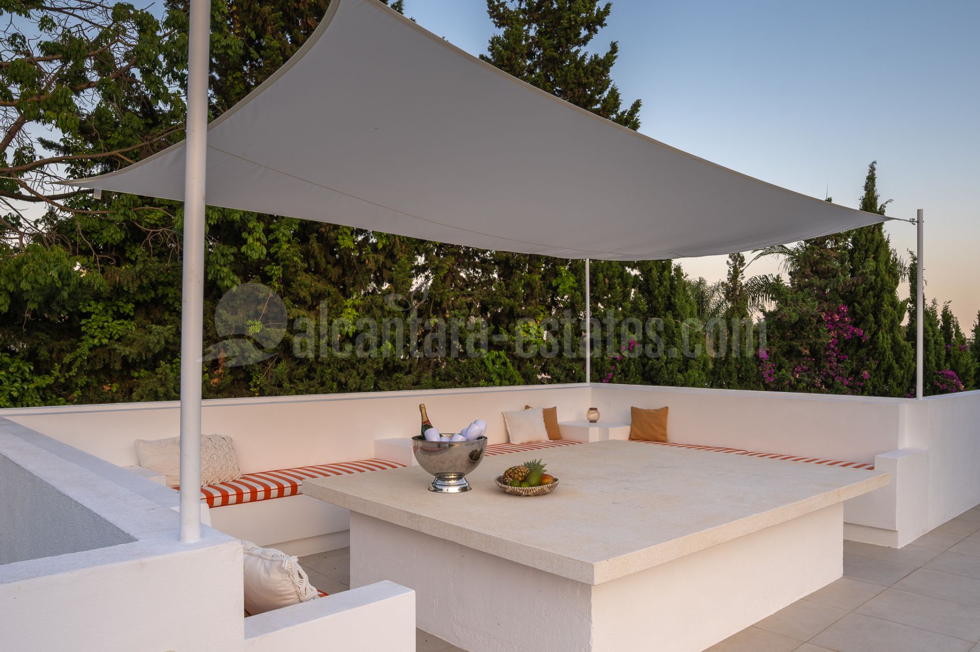 Villa en Parcelas del Golf, Marbella