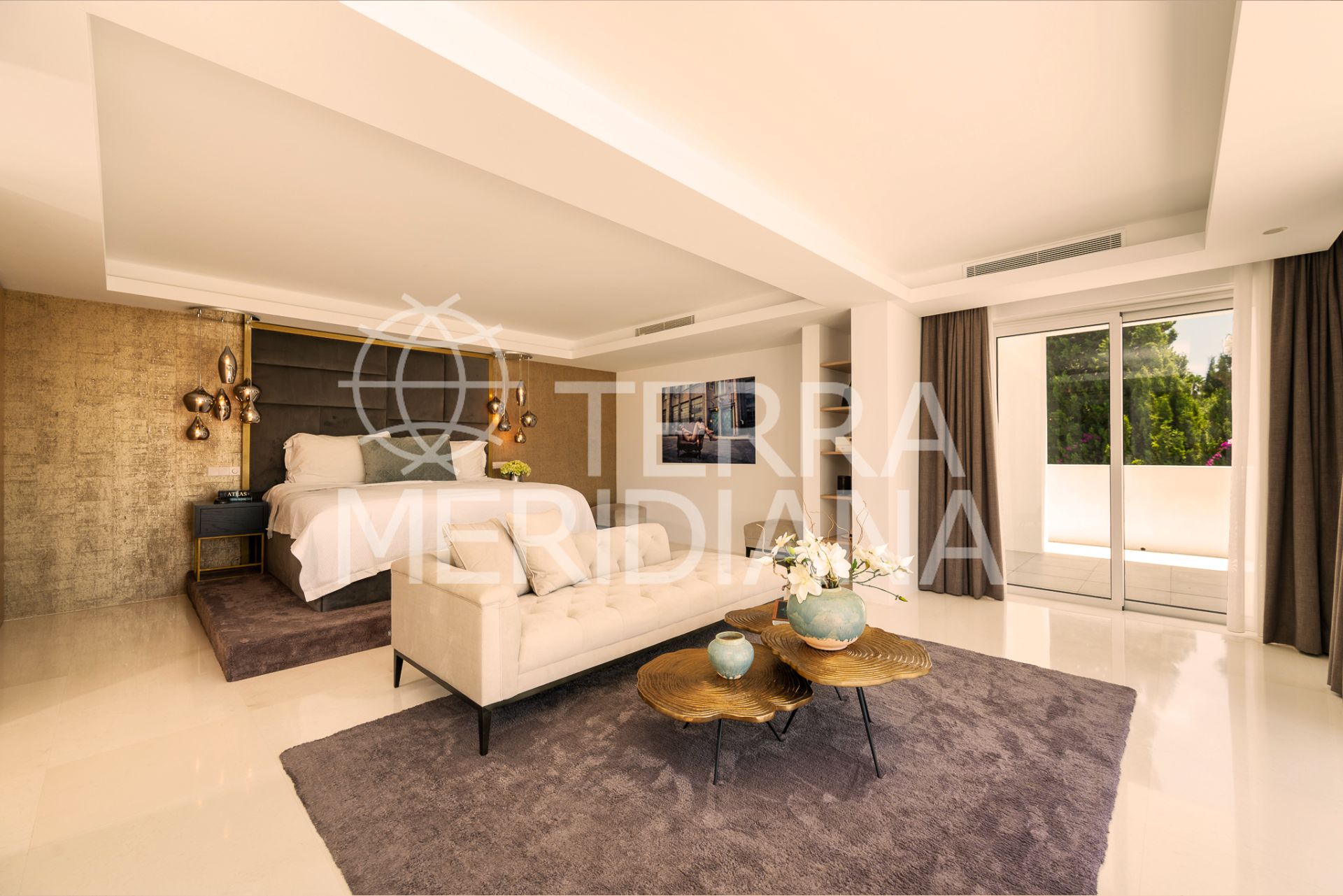 Villa in Parcelas del Golf, Marbella