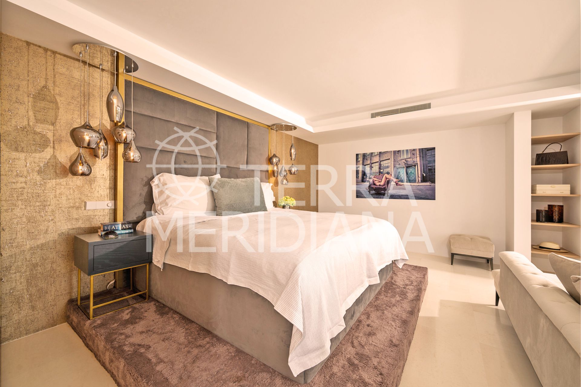 Villa in Parcelas del Golf, Marbella