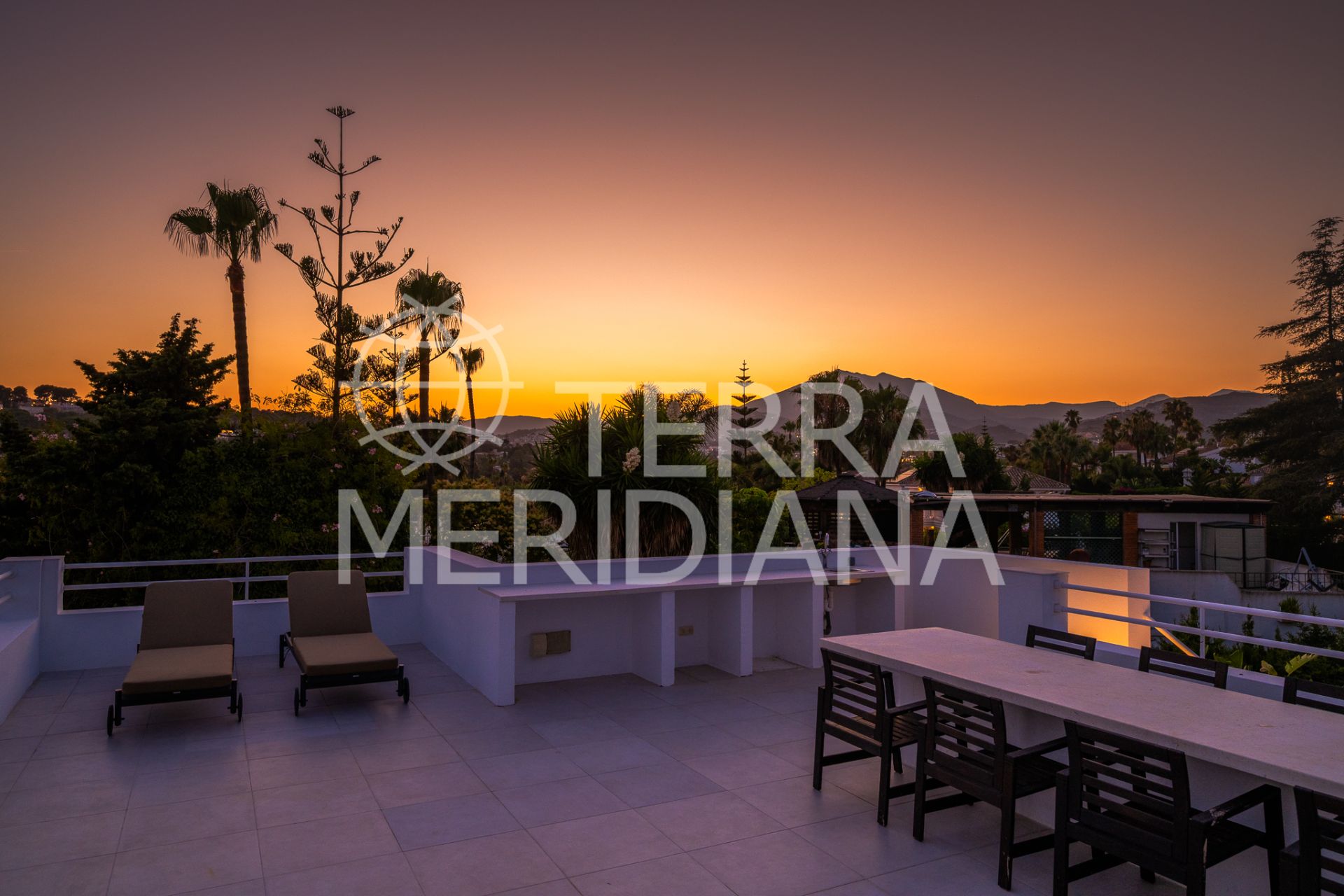 Villa in Parcelas del Golf, Marbella