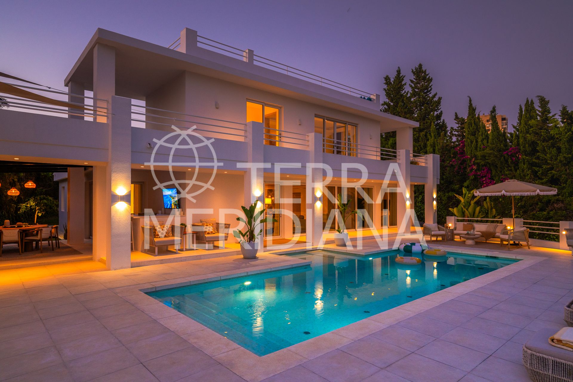 Villa in Parcelas del Golf, Marbella