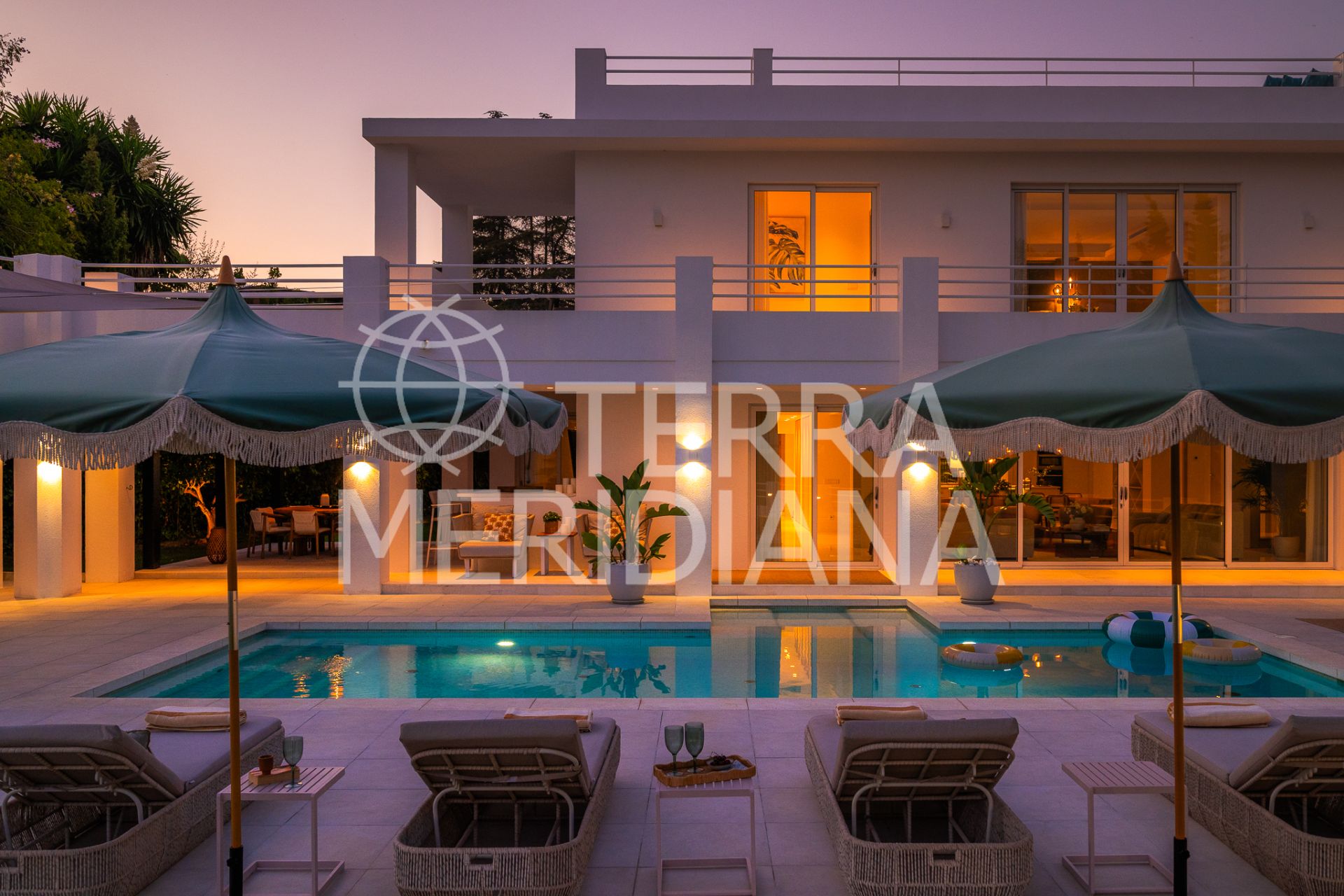 Villa in Parcelas del Golf, Marbella