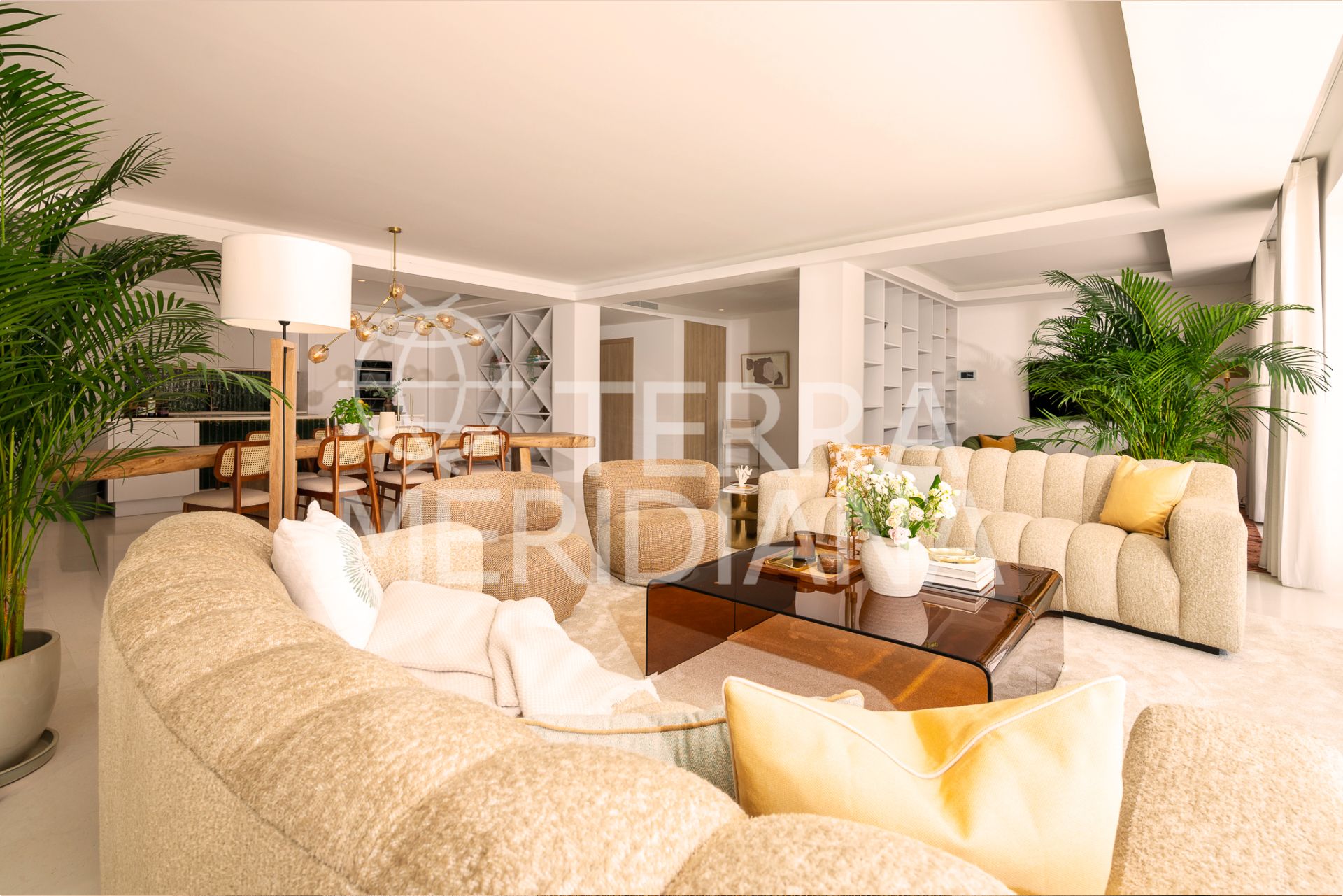 Villa in Parcelas del Golf, Marbella