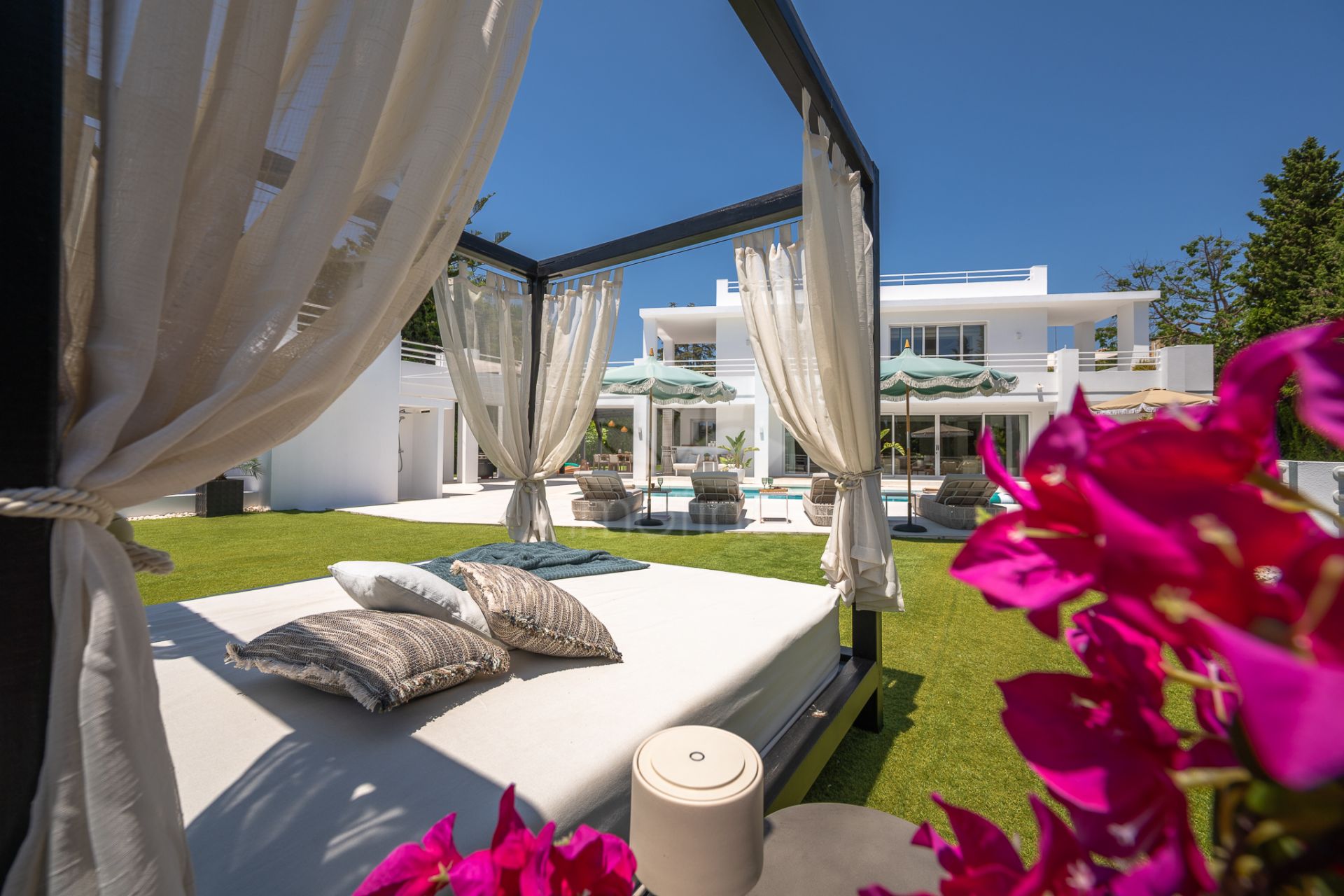 Villa en Parcelas del Golf, Marbella