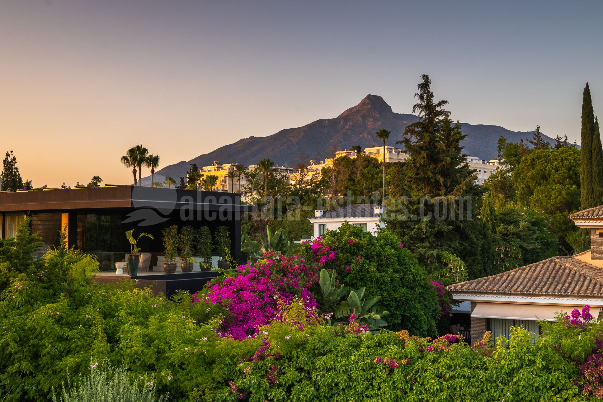 Villa en Parcelas del Golf, Marbella
