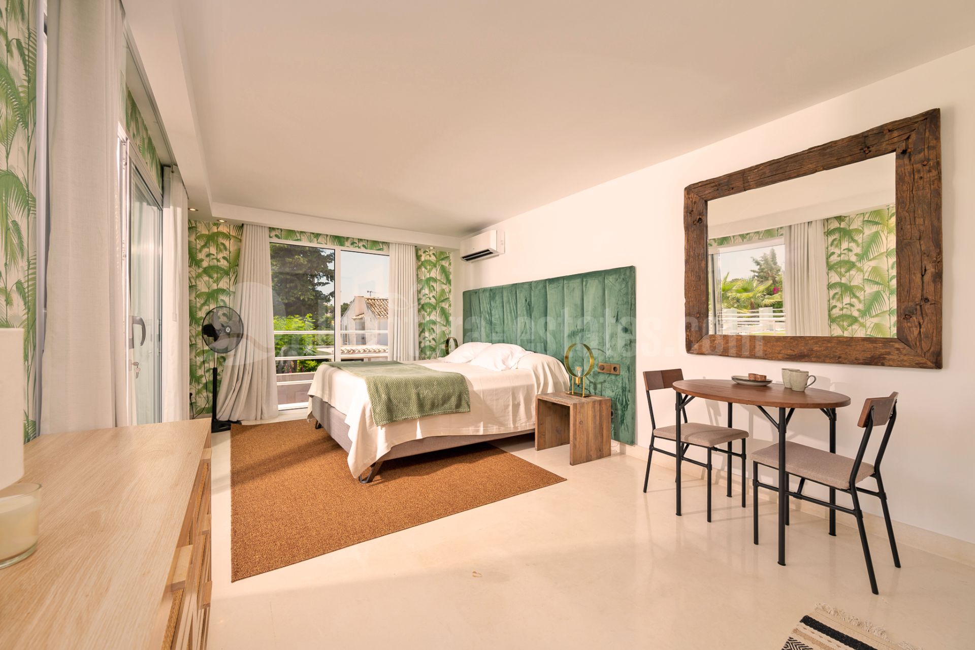 Villa en Parcelas del Golf, Marbella