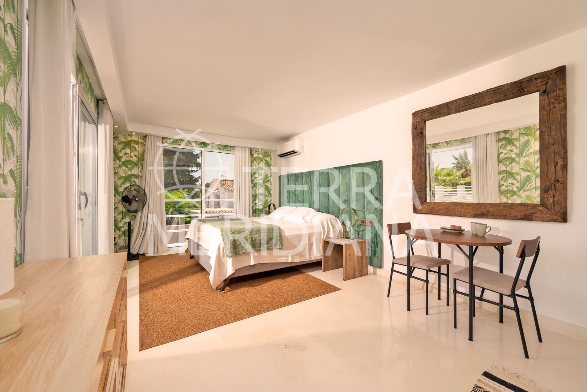 Villa in Parcelas del Golf, Marbella
