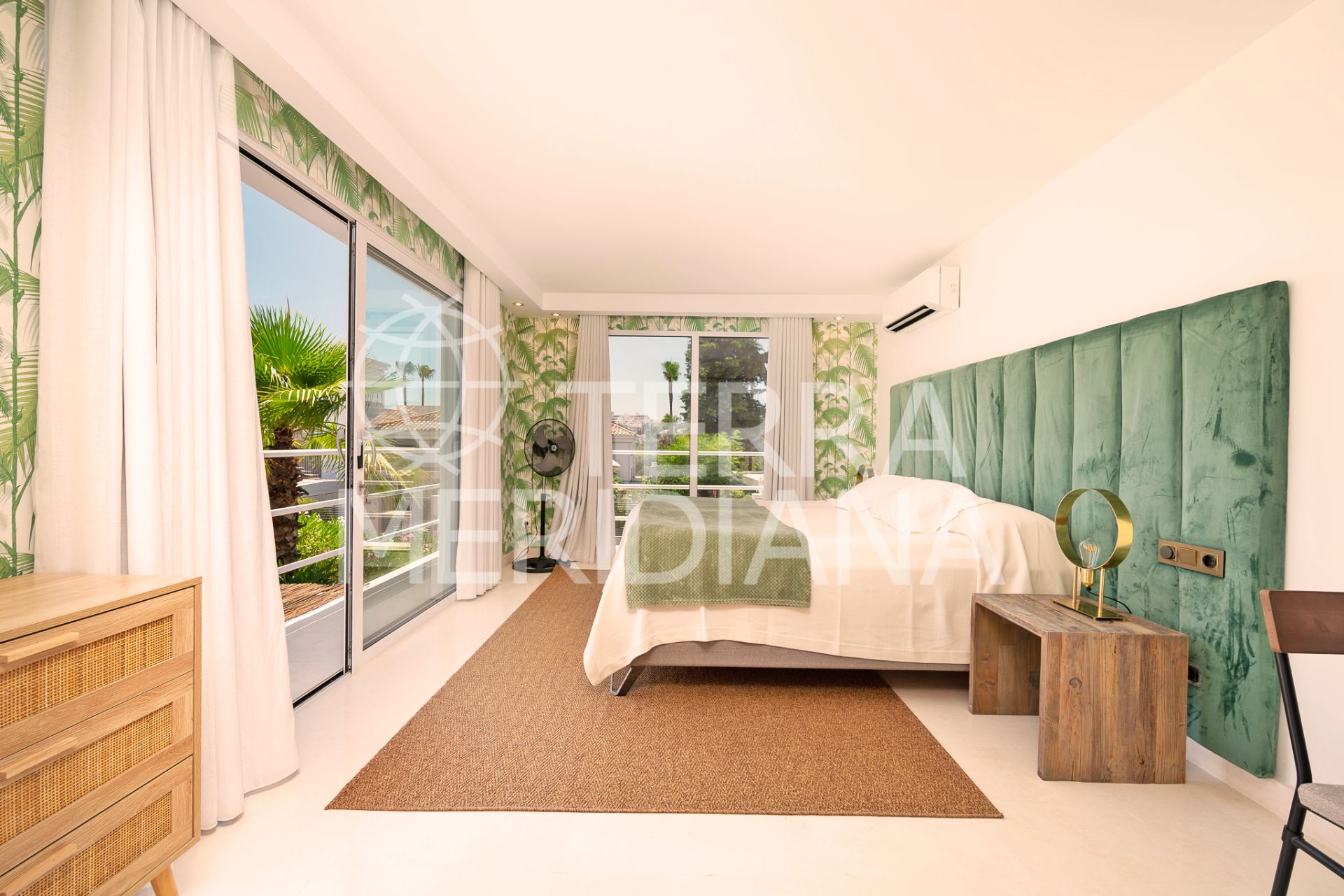 Villa in Parcelas del Golf, Marbella