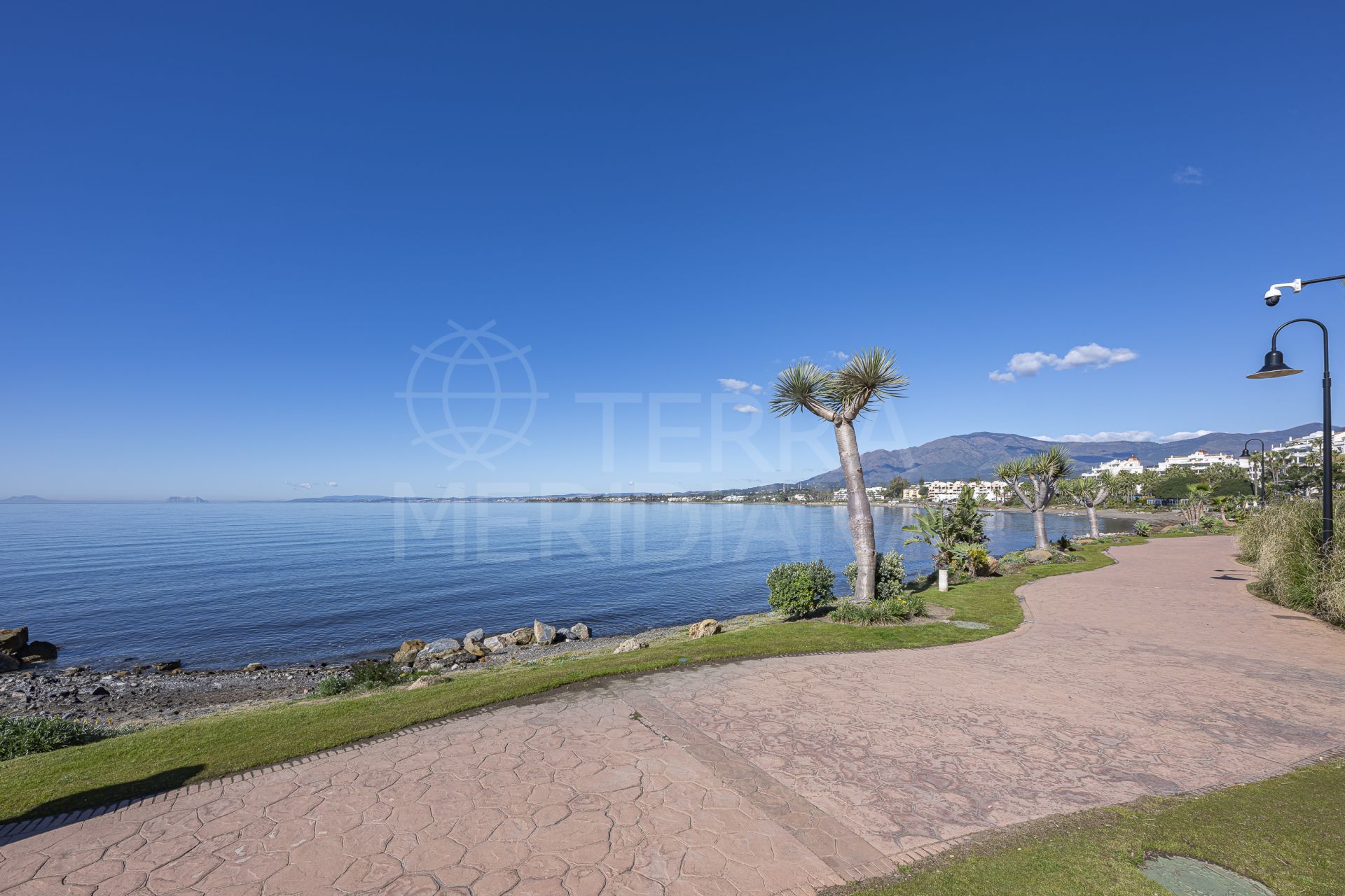 Apartment in Cabo Bermejo, Estepona