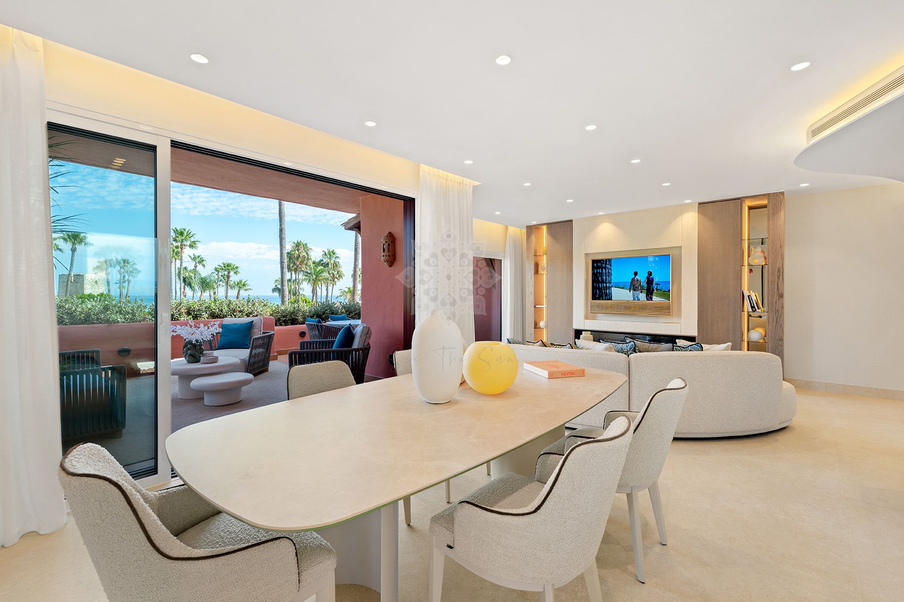 Apartment in Cabo Bermejo, Estepona