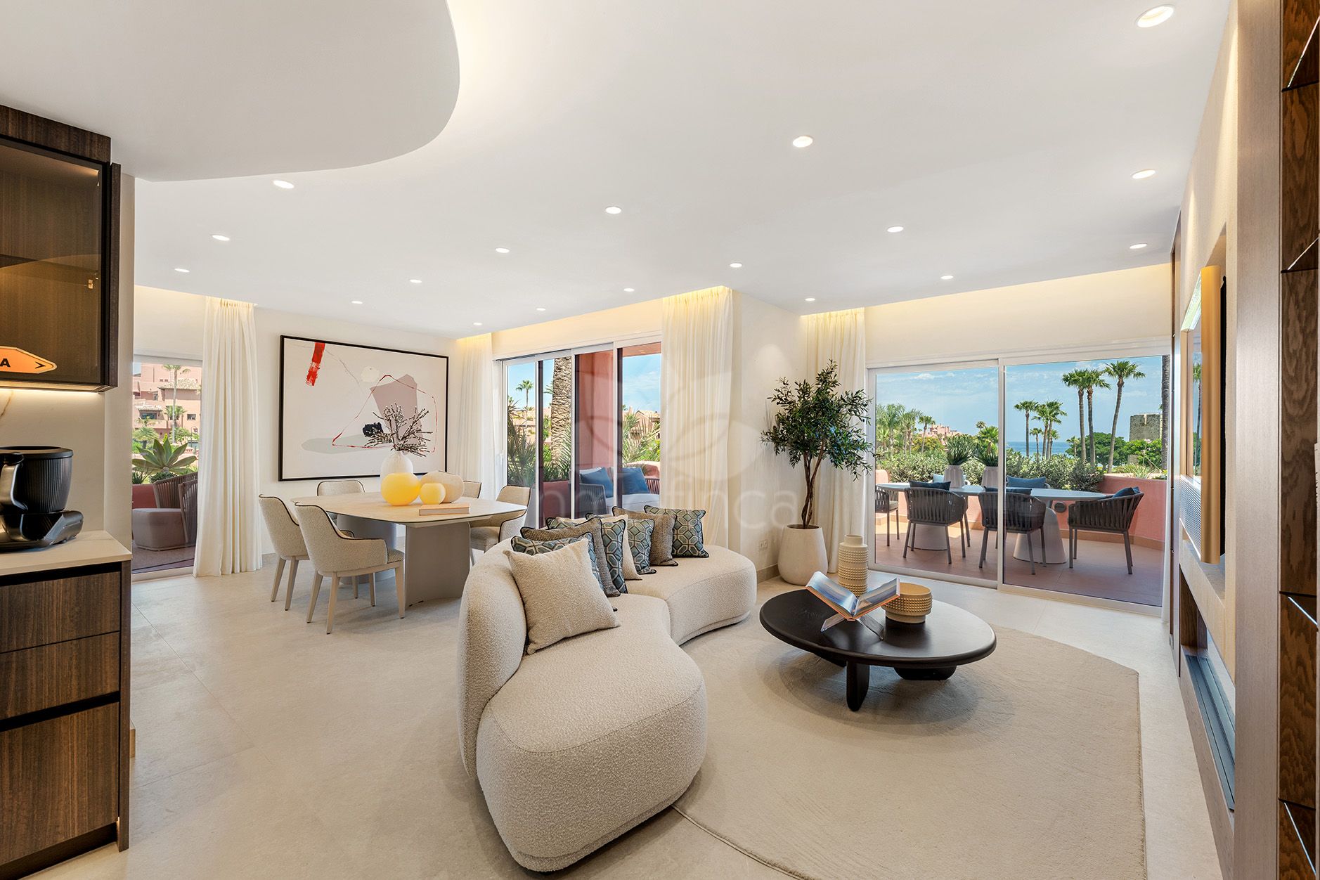 Apartment in Cabo Bermejo, Estepona