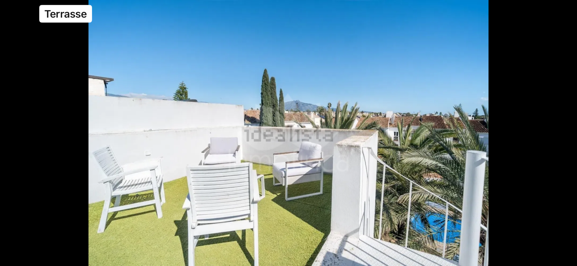 Duplex Penthouse in El Pilar, Estepona