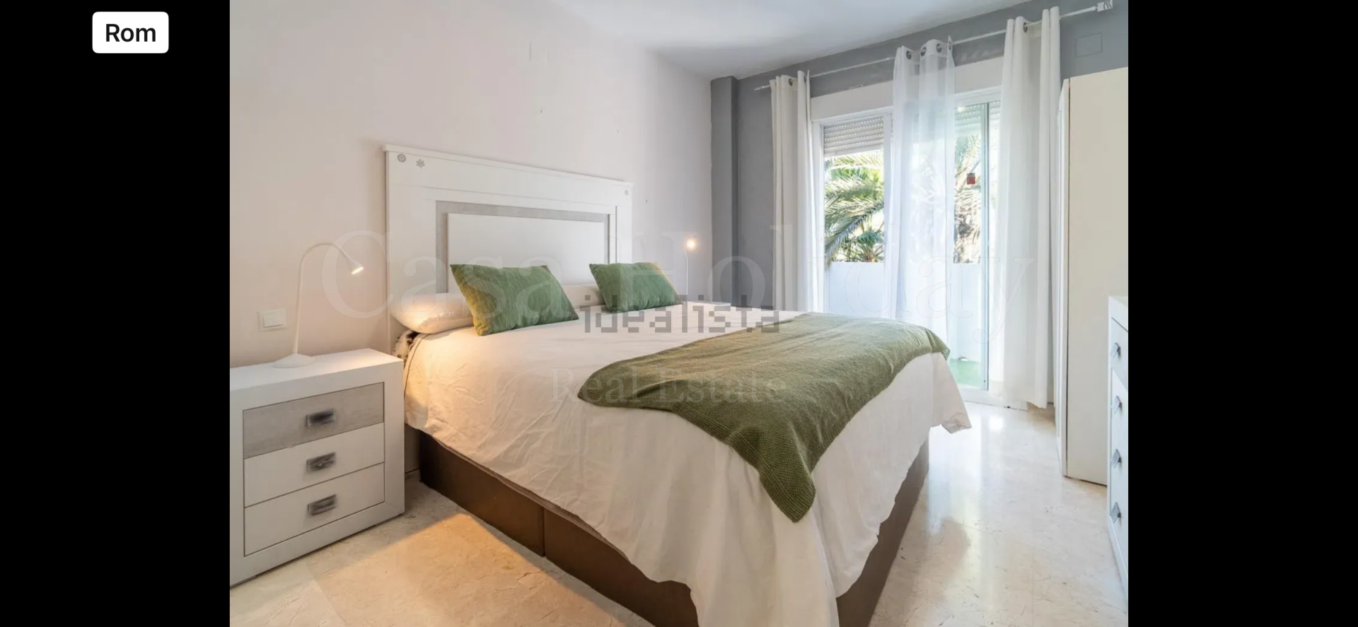 Atico Duplex en El Pilar, Estepona