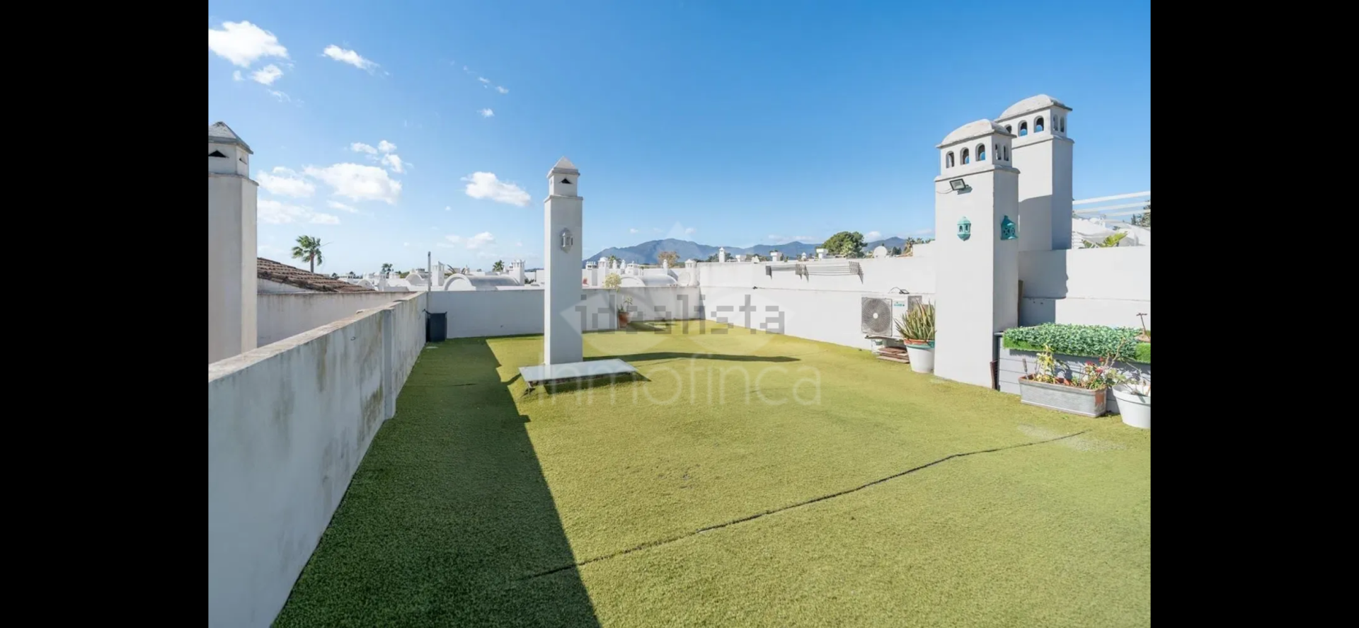 Duplex Penthouse in El Pilar, Estepona